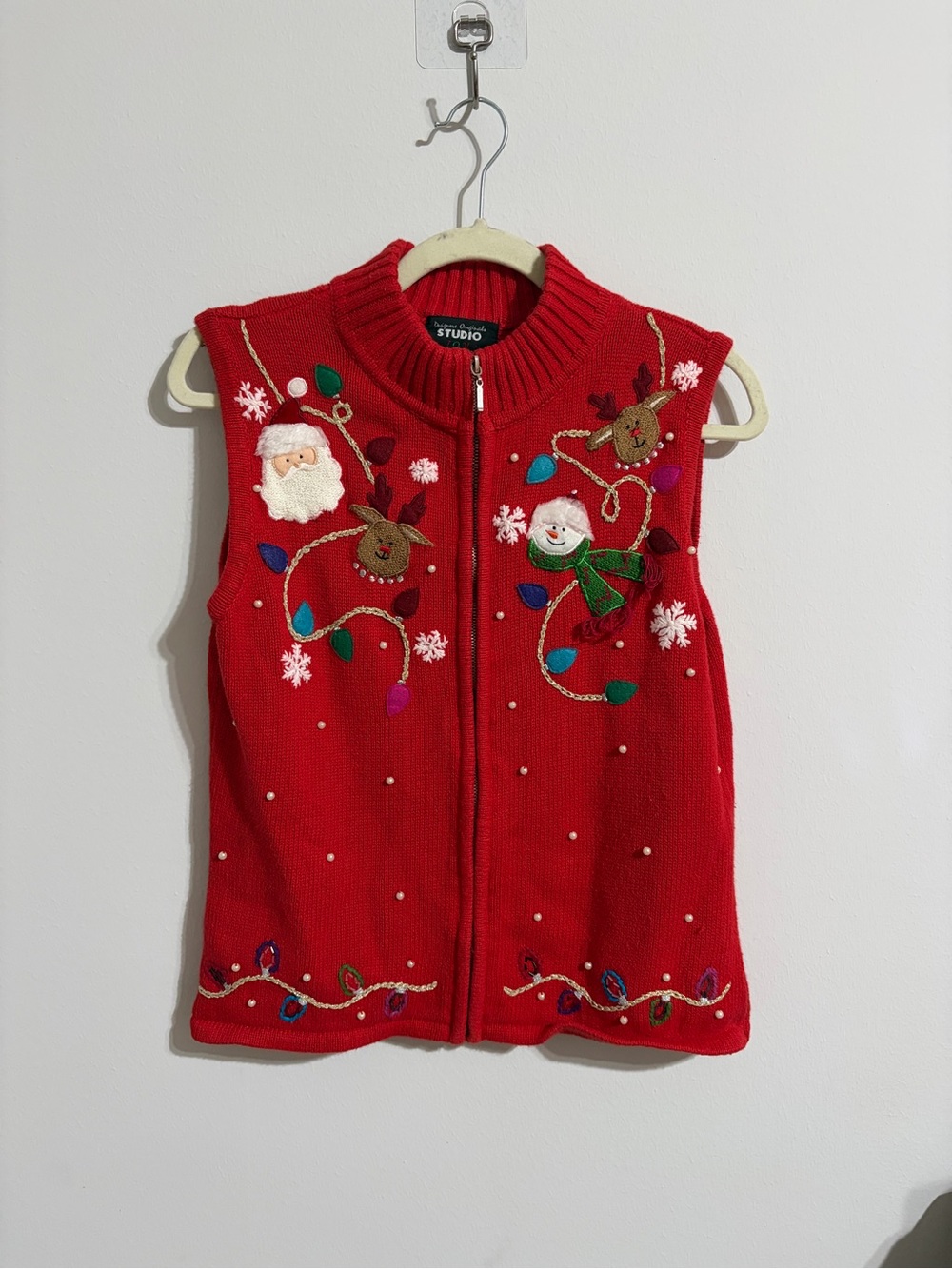 Designers Originals Red Holiday Christmas Embroidered Zip Front Sweater Vest S
